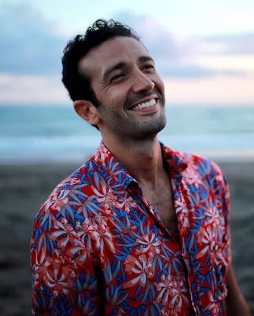 Carlos Medina,